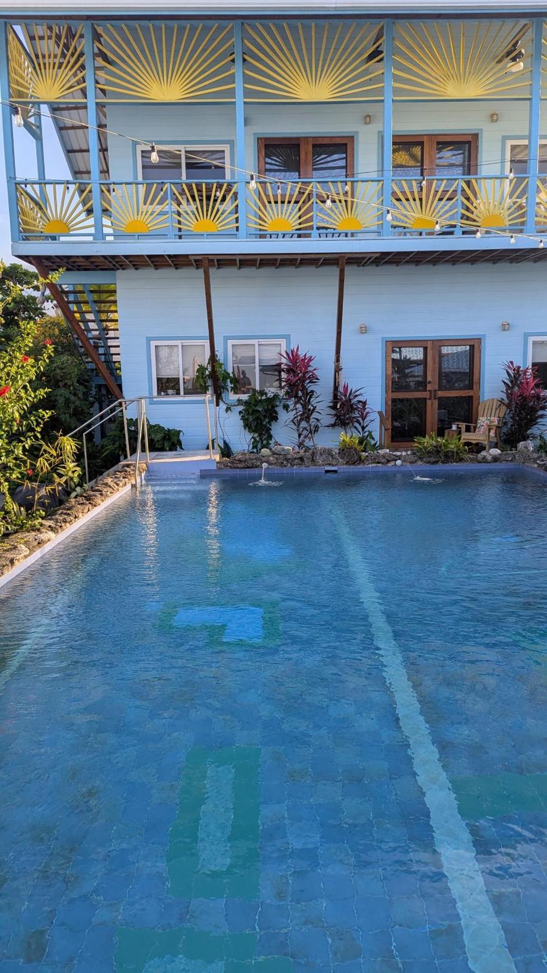 Pachamama Bay Club Hotel Bocas Town Exterior photo