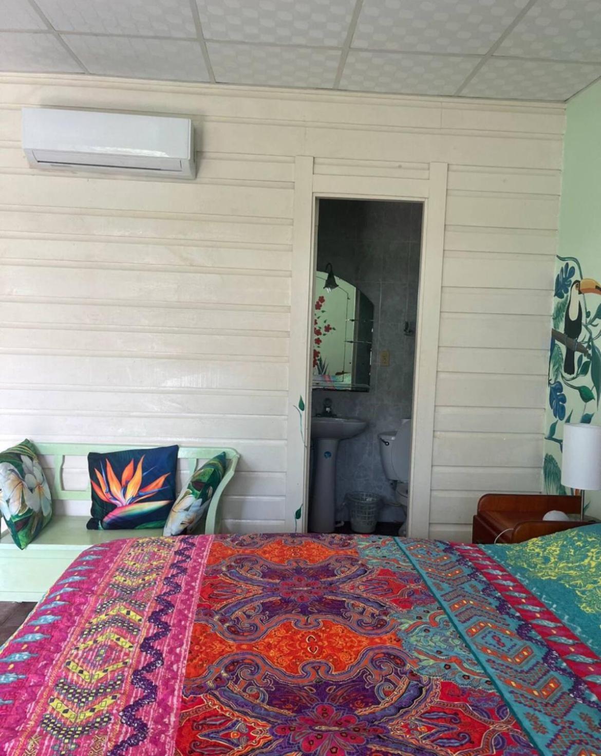 Pachamama Bay Club Hotel Bocas Town Room photo