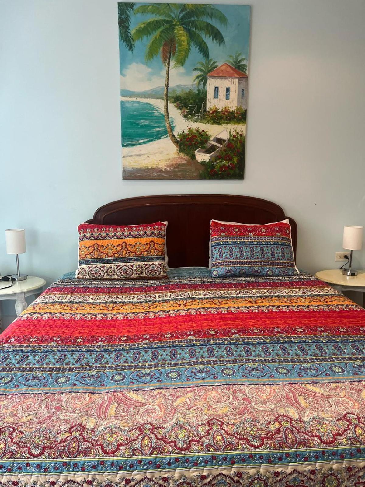 Pachamama Bay Club Hotel Bocas Town Room photo